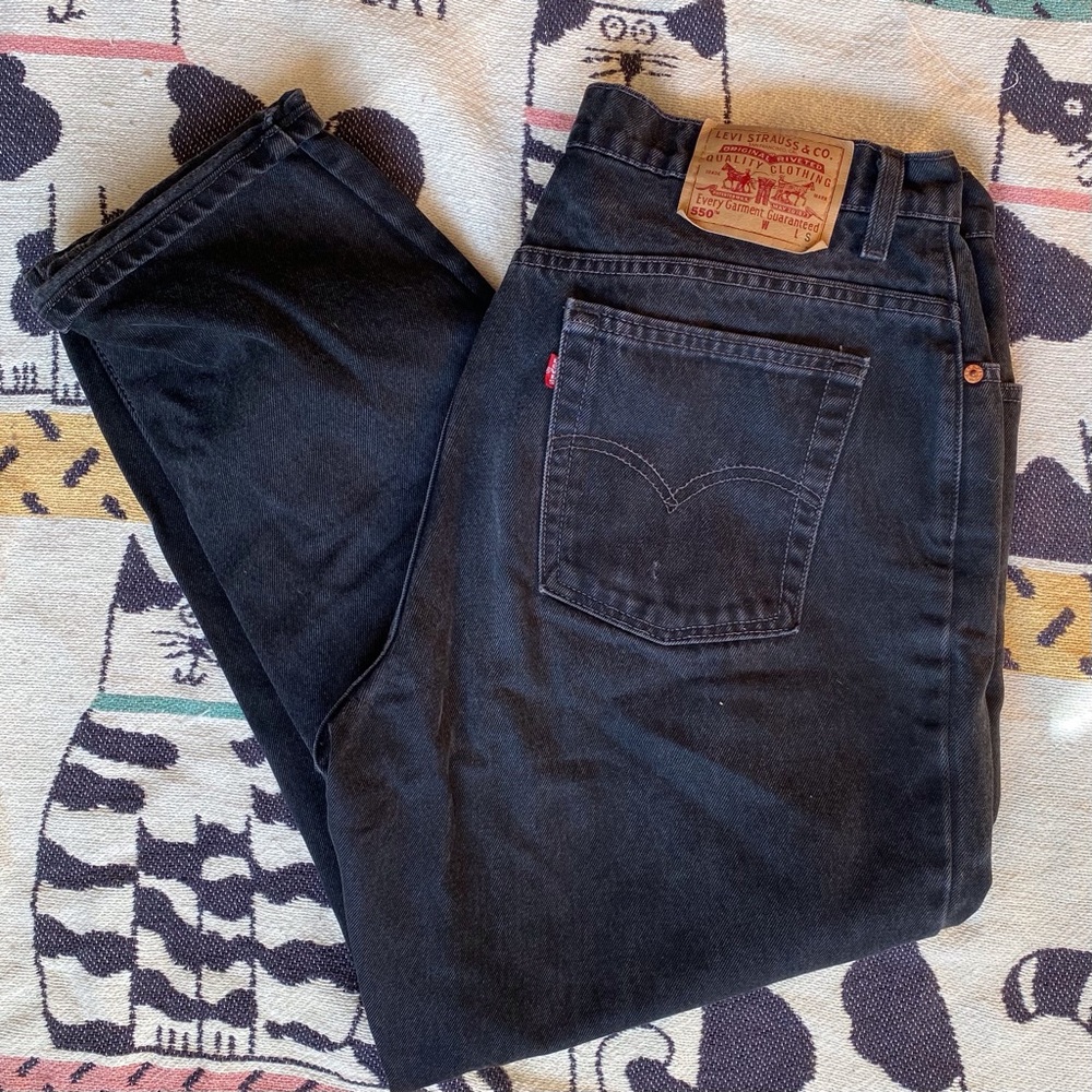 Vintage Levi’s 550 Highwaisted Relaxed Fit Tapered Leg Mom Jeans Fits 14/16